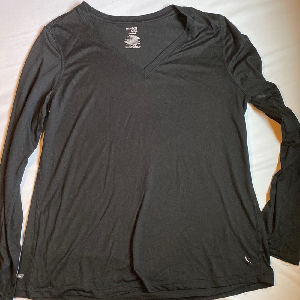 Danskin Now black semi fitted long sleeve athletic shirt